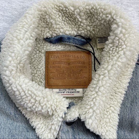 Levi’s Sherpa Jean Jacket - Picture 3 of 4